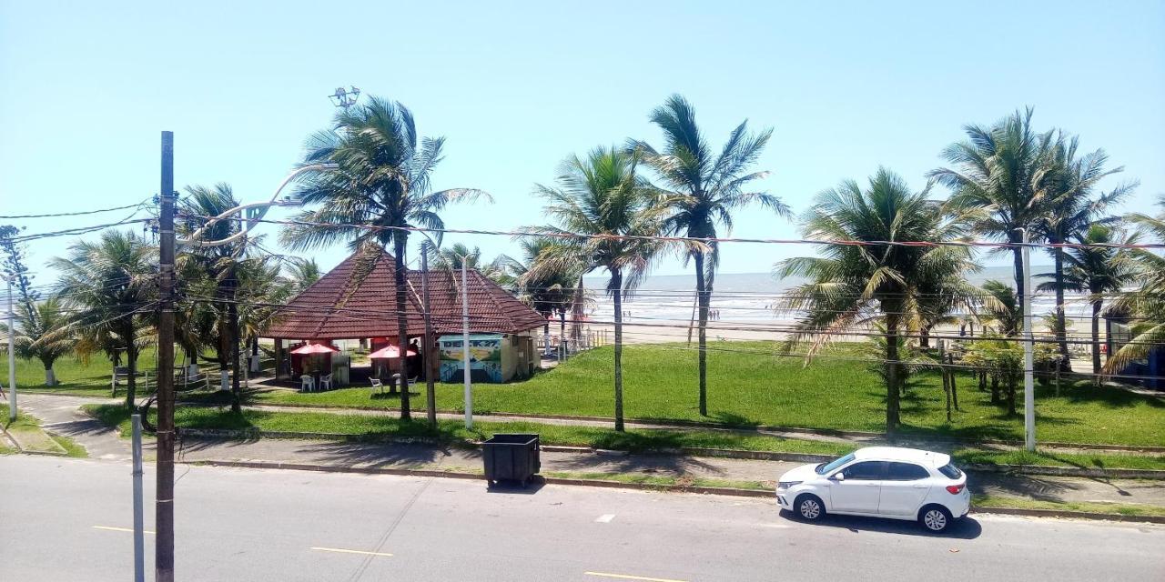 Apto Aluguel na Temporada Pé na Areia Peruíbe SP Extérieur photo